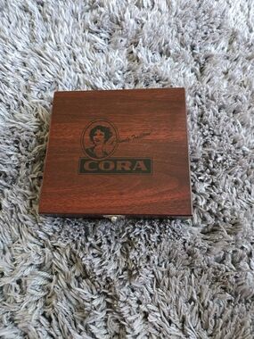 CORA Wood Wine Kit